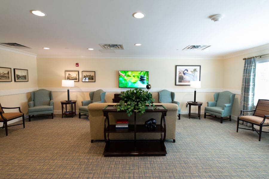 Photo Gallery Artis Senior Living of Commack