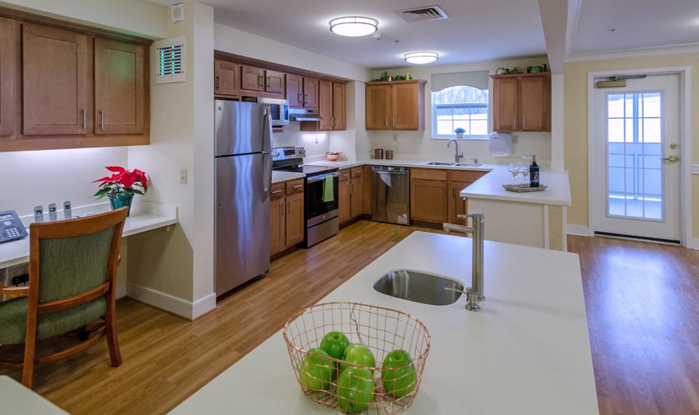 Photo Reading Kitchen area