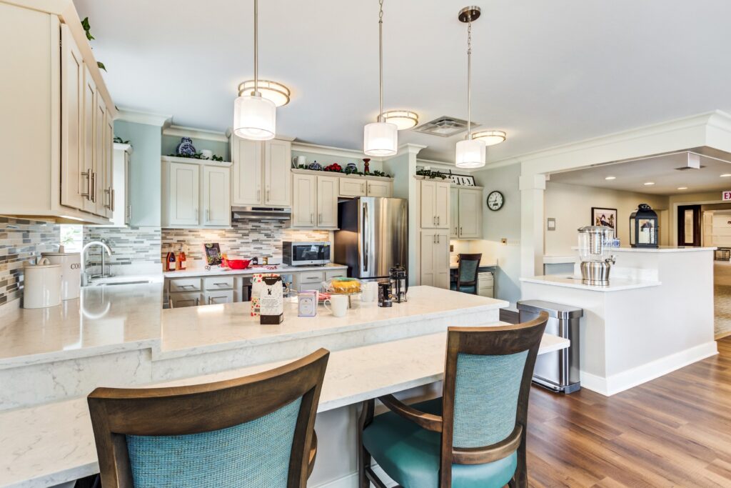 Photo Wilmette Kitchen area